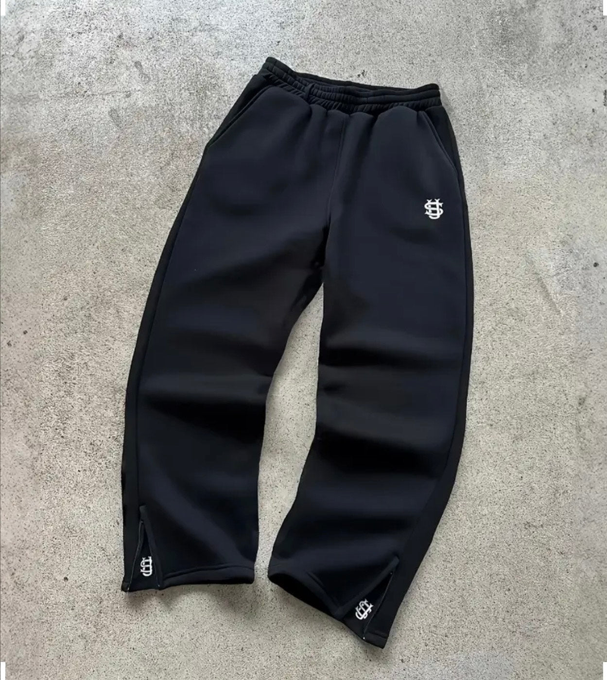 Pantalones streatwear negros