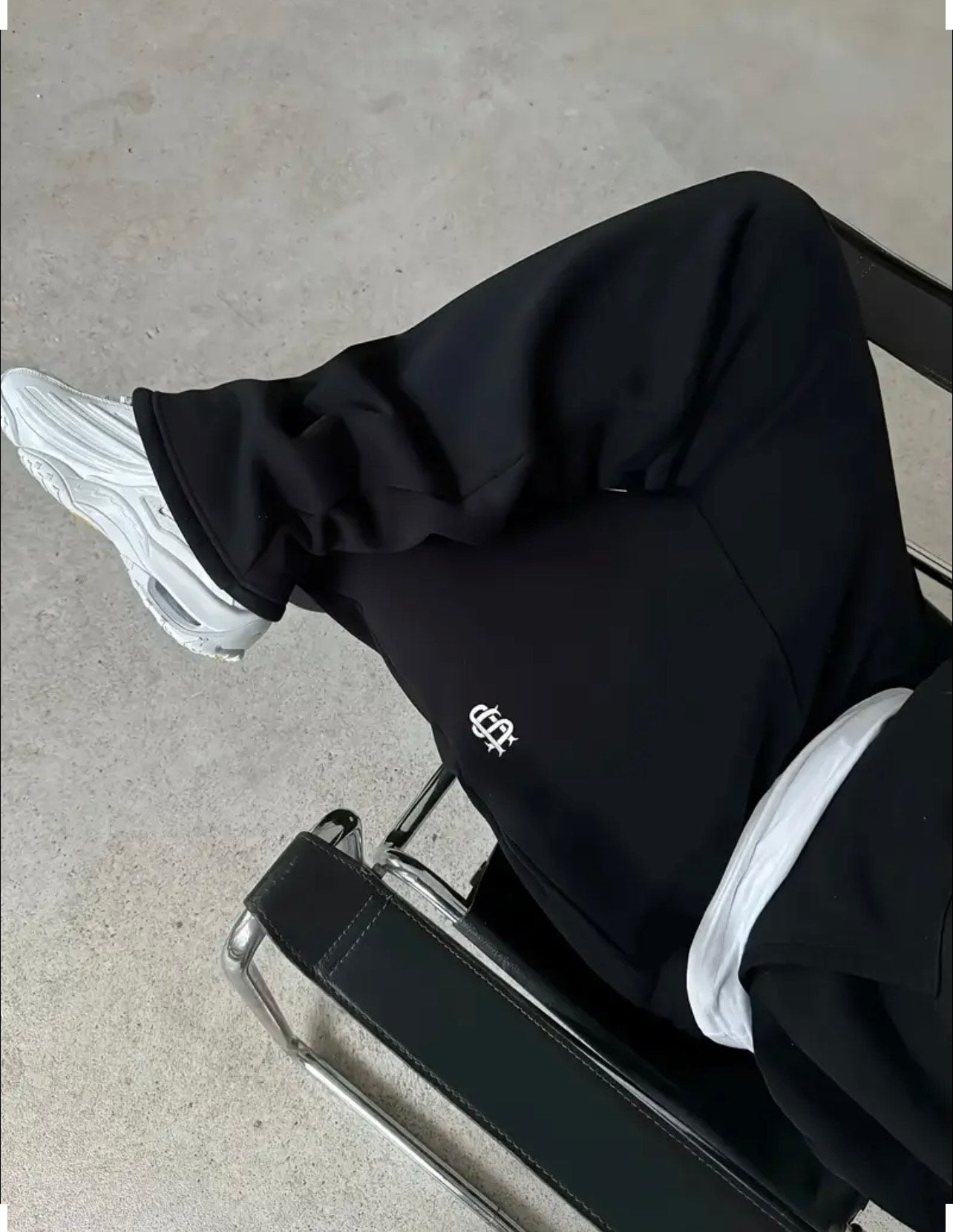 Pantalones streatwear negros